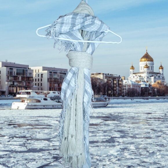 Beige Cream Cable Knit Scarf - Picture 10 of 13